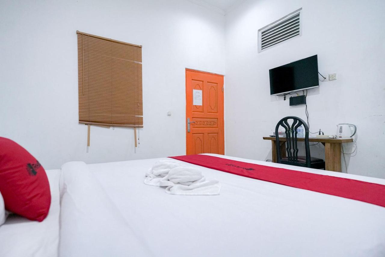 Wisma tamu Reddoorz Syariah Near Exit Toll Puncak Bogor